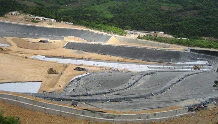 尾矿库工程中主要用于底部衬垫及堤坝坡面系统