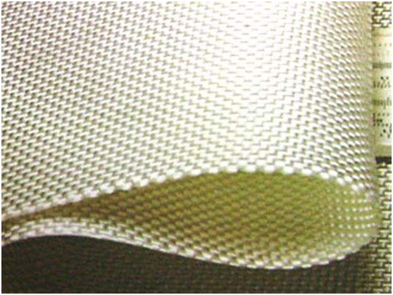 平织编织布对针刺型钠基膨润土防水毯的影响