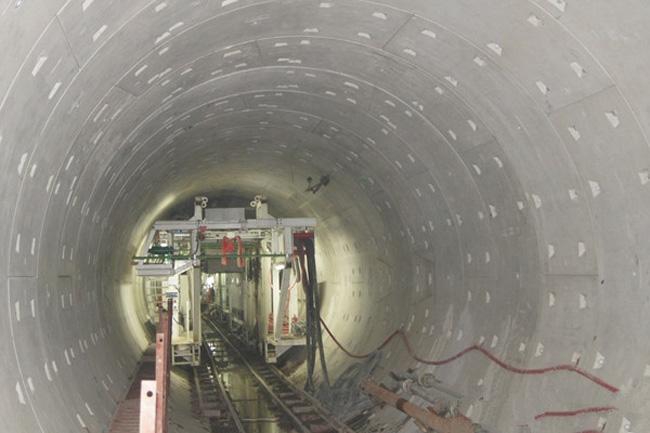 隧道施工的环向排水管施工技术