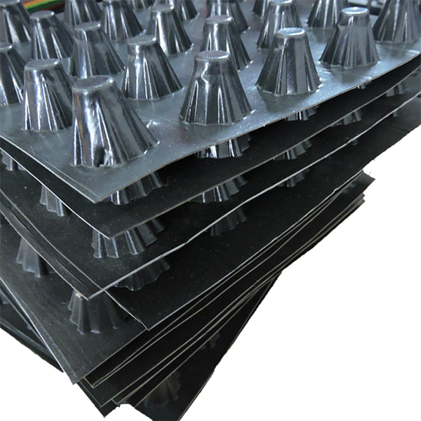 车库顶板应用HDPE排水板取得经济效益和社会效益